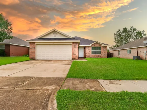 819 Dove Meadows Dr, Arlington, TX 76002
