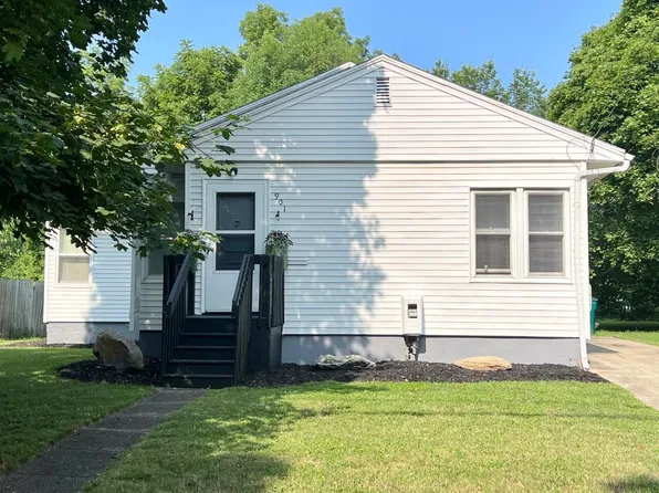 901 N Jenison Ave, Lansing, MI 48915