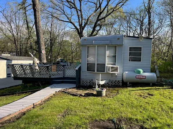 2795 E 28th Rd Lot 324, Seneca, IL 61360