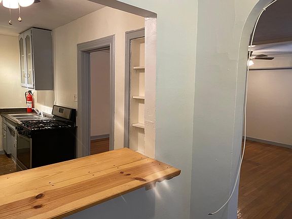 4th image of 3827 Bowser Ave APT 3