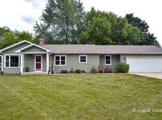 635 Riley Dr, Marengo, IL 60152