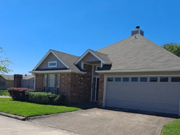 1069 Green Meadow St, Beaumont, TX 77706