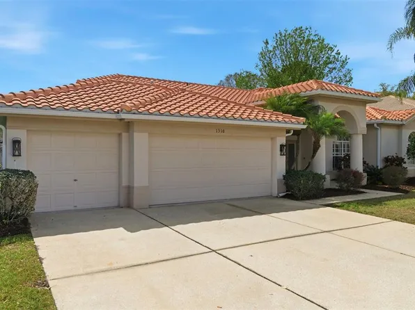 1310 Kings Way Ln, Tarpon Springs, FL 34688