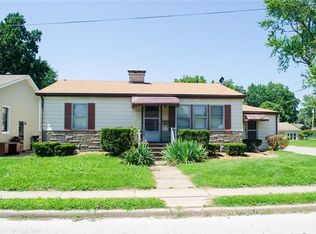 1221 E B St, Belleville, IL