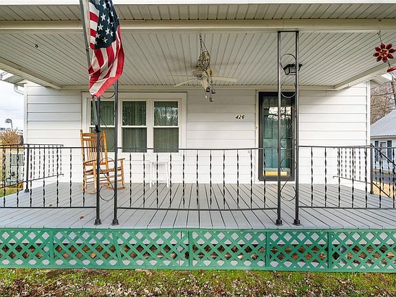 4th image of 426 State Highway 136 Ky W