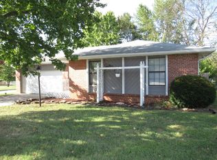 1423 W Wayland St, Springfield, MO 65807