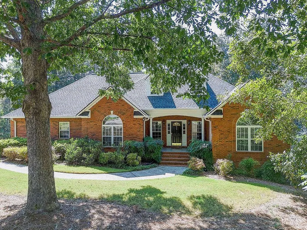 29 Mountain Creek Dr SE photo 1