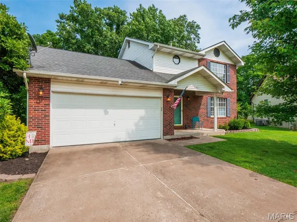 5154 Autumn Ridge Dr, Imperial, MO 63052