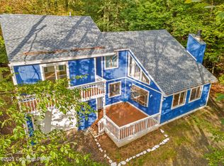 8048 Possum Ct, Tobyhanna, PA 18466