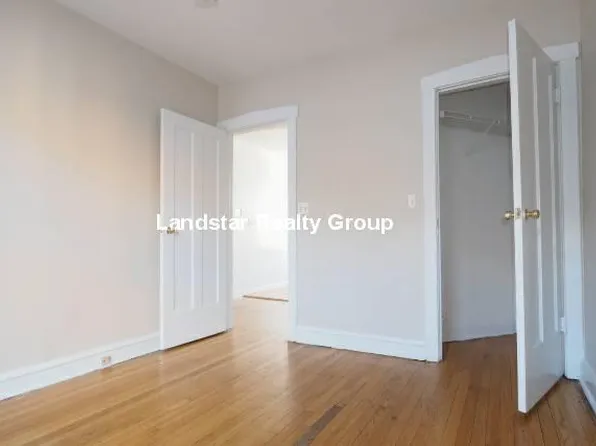 5028 N Springfield Ave, Chicago, IL