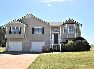 31 Twin Oaks Dr, Dallas, GA 30157