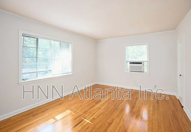 Briarwood Apartments — Photo 4