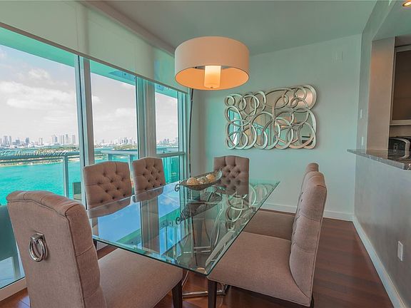 3rd image of 520 West Ave APT 1903