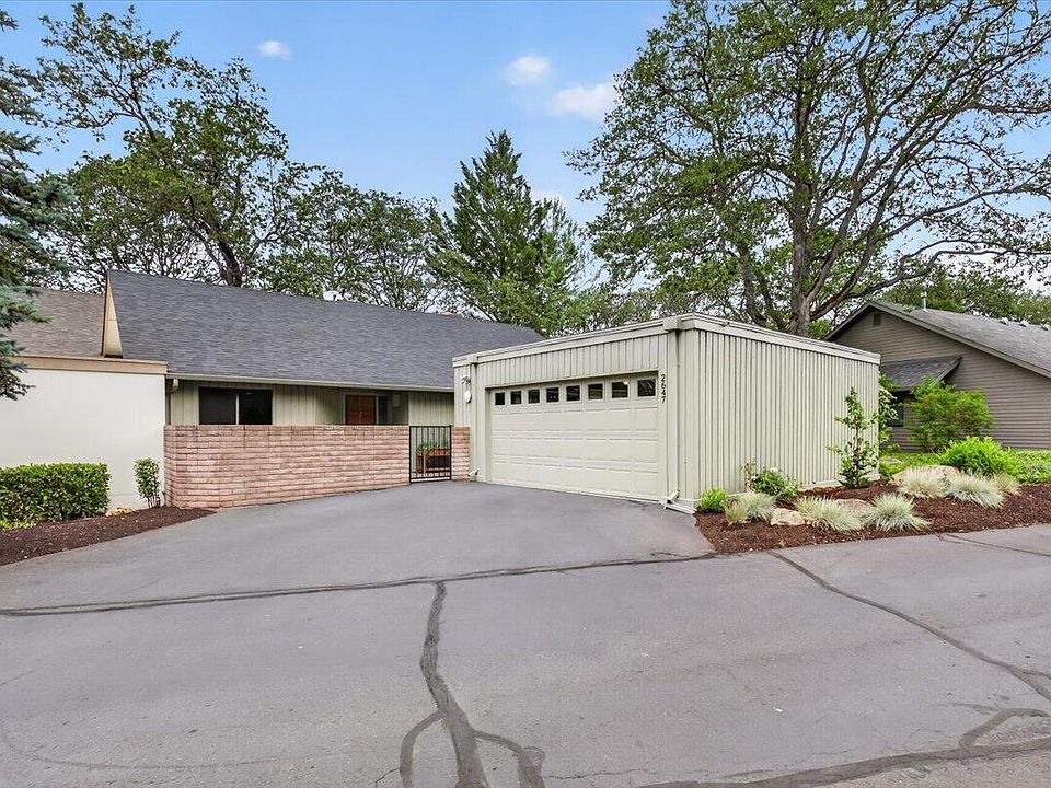 1st image of 2647 Freedom Way