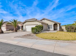 3126 E Desert Ln, Gilbert, AZ 85234