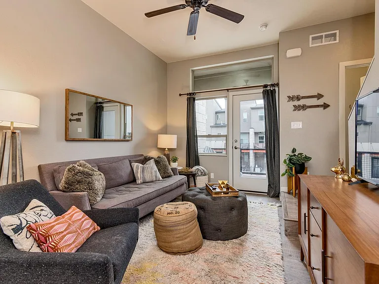 7969 E 54th Pl — Photo 3