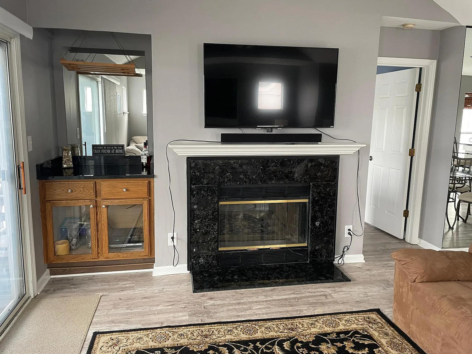 2 bed, 1100 sqft, $3,100 — Photo 4