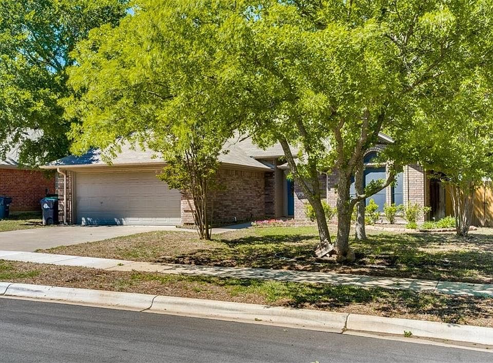 1st image of 2505 Whispering Oaks