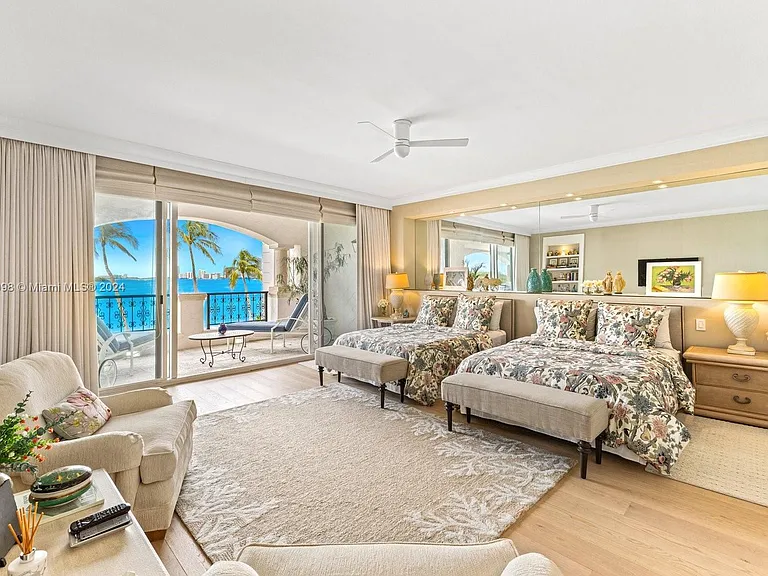 5221 Fisher Island Dr #5221 — Photo 21