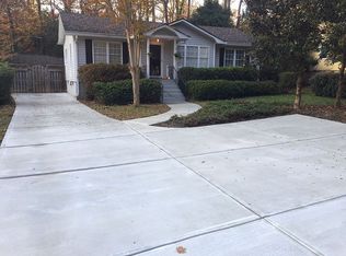 1122 Shepherds Ln, Atlanta, GA 30324