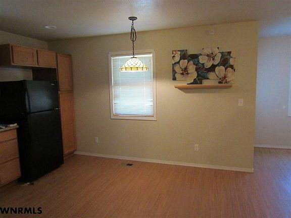 3rd image of 1521 14th Ave