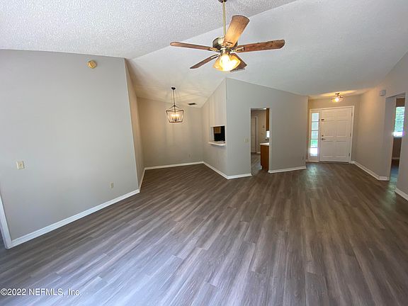 4th image of 4836 Ashley Manor Way W