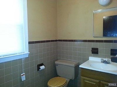2nd image of 199-201 Pomona Ave