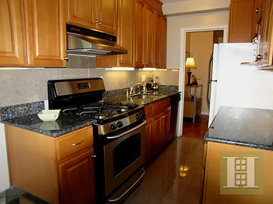 Sold by Halstead Real Estate | media 6