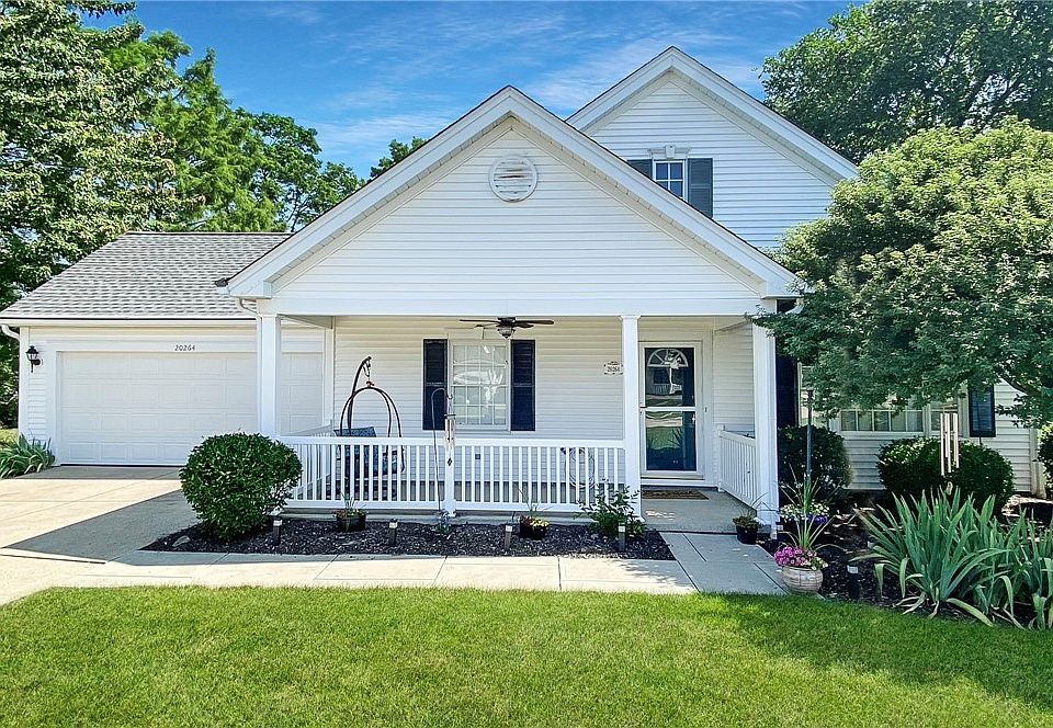 1st image of 20264 Berkshire Cir