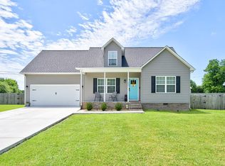 225 Peach St, Baxter, TN 38544