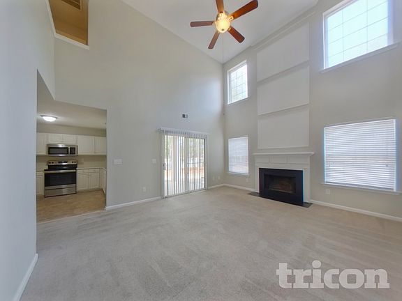 2nd image of 263 Siddington Way