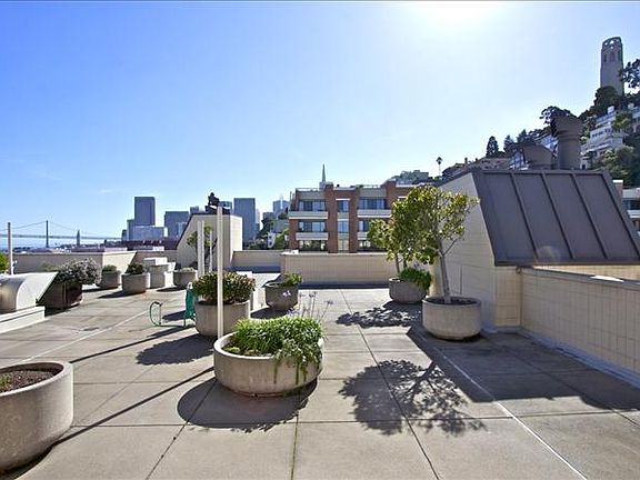 5th image of 150 Lombard St APT 901