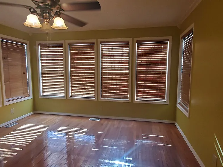 425 Abbottswood Dr — Photo 17