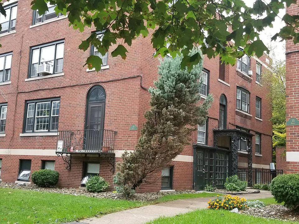 1st image of 15 Hodge Ave