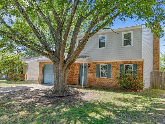 2nd image of 4957 Aquarius Ct