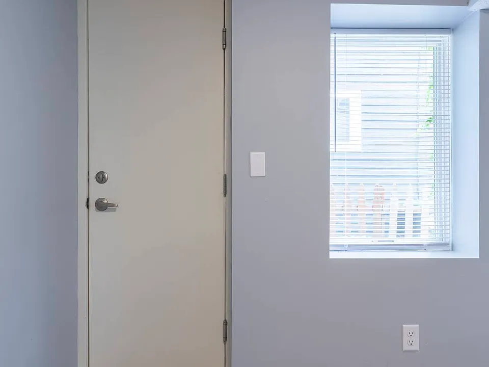 Interior entrance to a unit at Park Avenue Apartments.