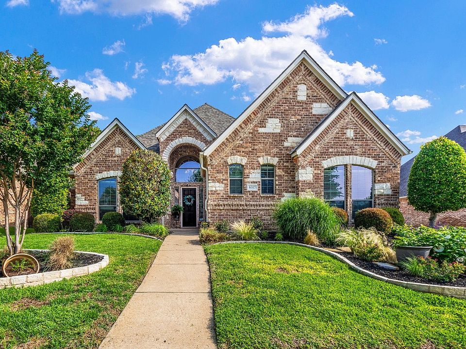 1st image of 8317 Vine Wood Dr