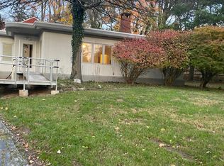 8107 Hull Dr, Wyndmoor, PA 19038