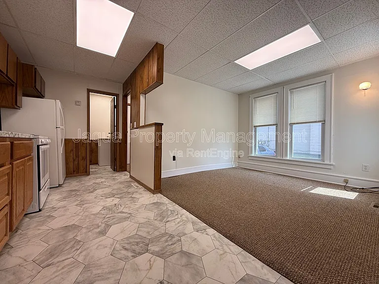 203 S Washington Ave — Photo 2