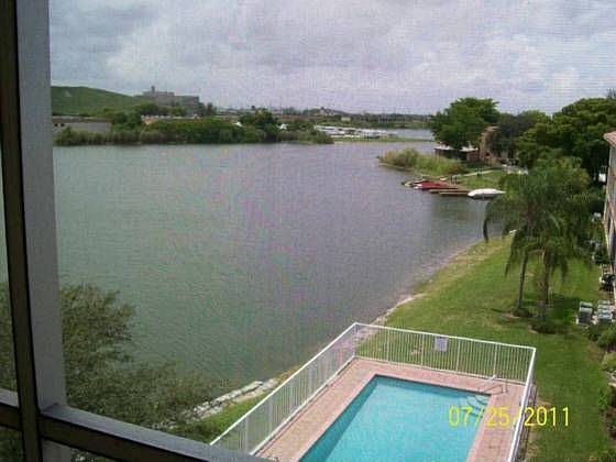 1st image of 4311 Crystal Lake Dr APT 416