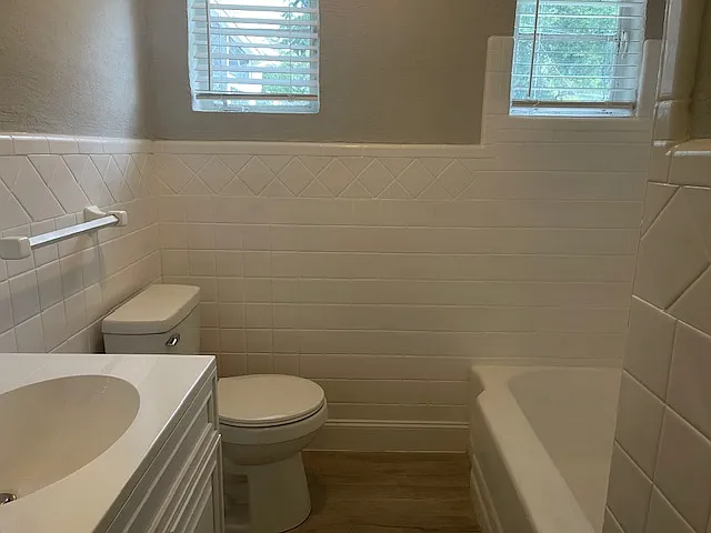 1901 W Saint Conrad St — Photo 10