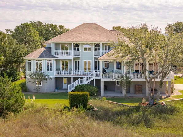 24 Waterway Island Dr, Isle Of Palms, SC 29451