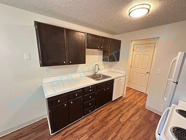 6498 Lowry Dr #1 — Photo 6