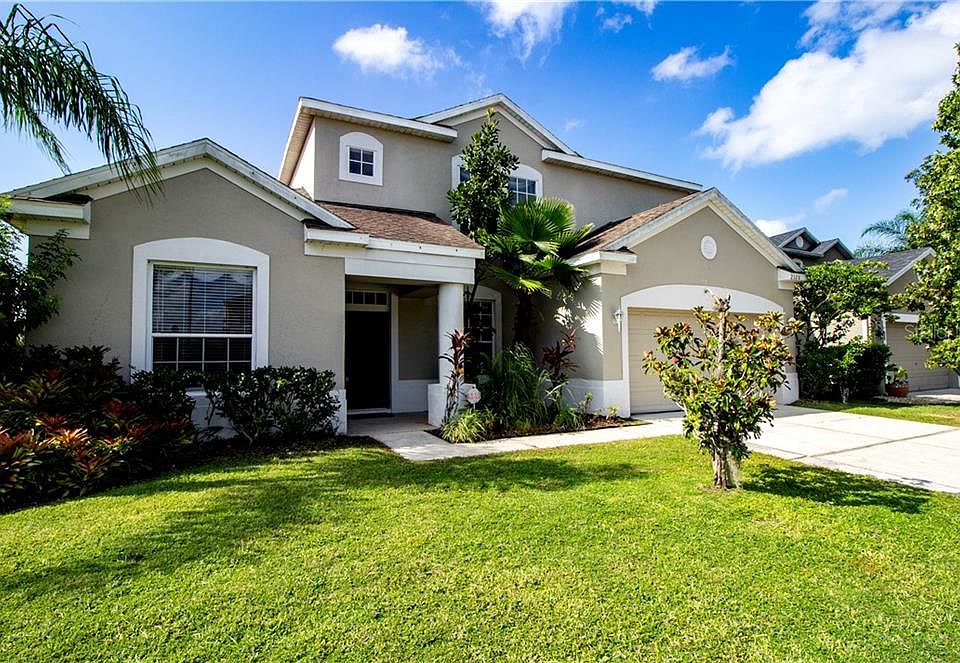 1st image of 2320 The Oaks Blvd