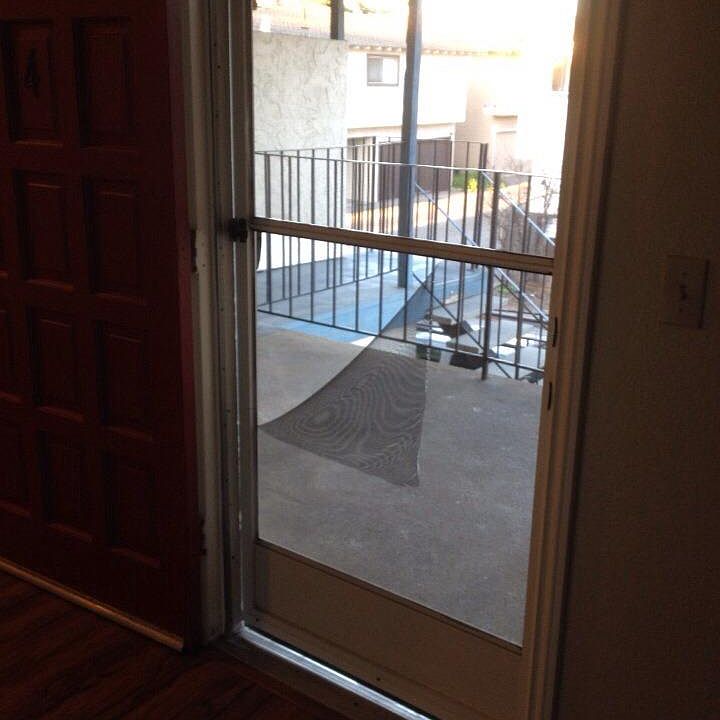 1st image of 885 Branham Ln