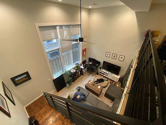 3rd image of 4646 N Damen Ave #104