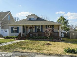 248 Wanda Rd, Pasadena, MD 21122