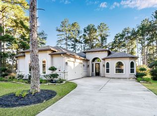 162 Monterrey Rd W, Montgomery, TX 77356