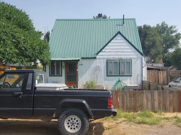 141 N Ogden Ave, Hines, OR 97738