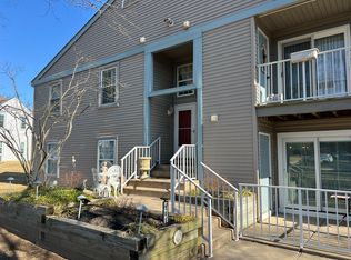 502 Sweetwater Dr, Cinnaminson, NJ 08077